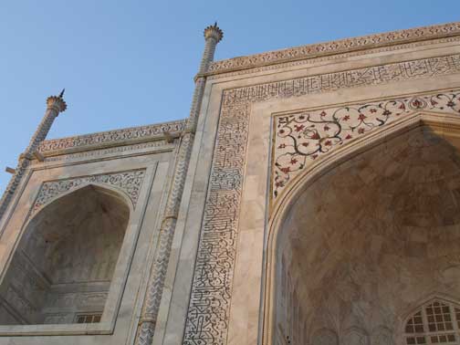 Close up of Taj Mahal front entrance.